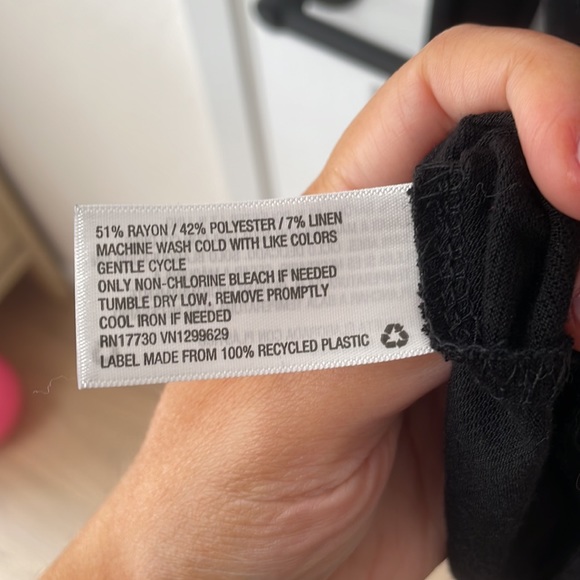 ❣️❗️FINAL PRICE➖DONATING SOON. Xhilaration long sleeve peplum tunic - Picture 5 of 6